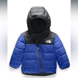 The Northface Infant Reversible Mount Chimborazo Hoodie, TNF Blue, 6-12 Months